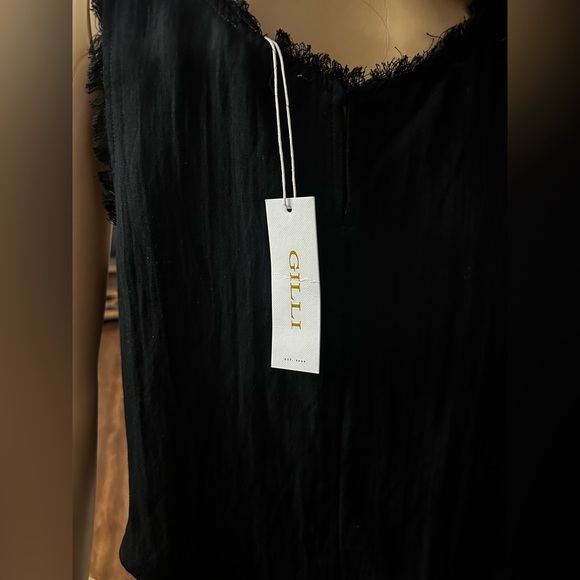 NWT-Boho Sleeveless Layered Frayed Edges Top - Picture 9 of 9